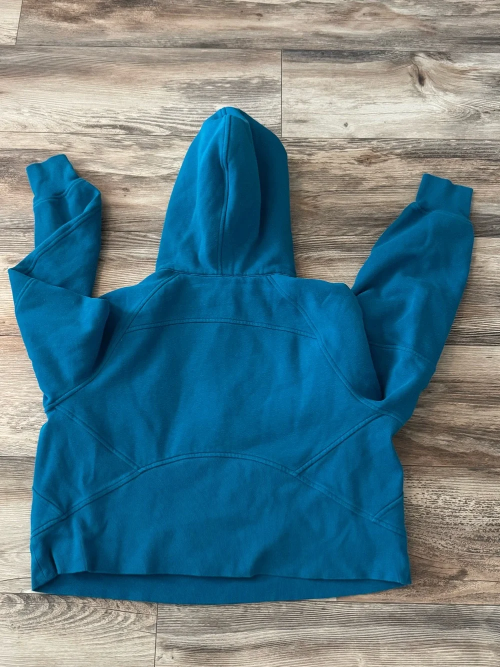 Lululemon Scuba Oversized Half-Zip Hoodie
Capri Blue Medium/Large - Picture 8 of 10